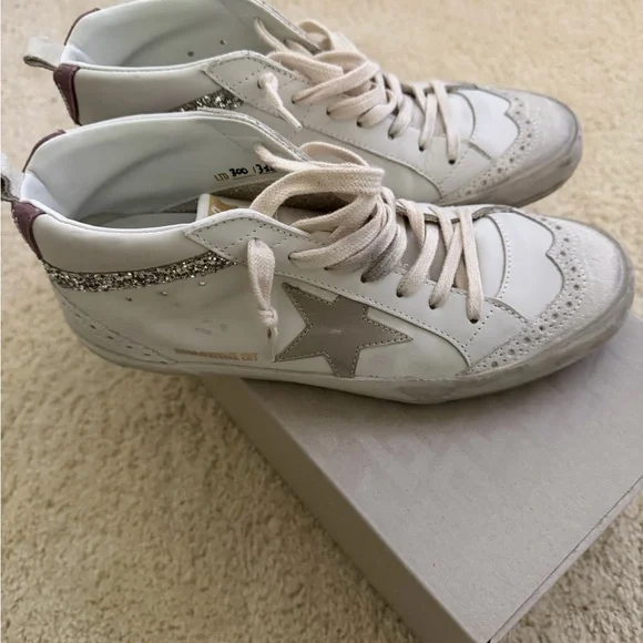 Golden Goose White and Cream Sneakers - Picture 2 of 4